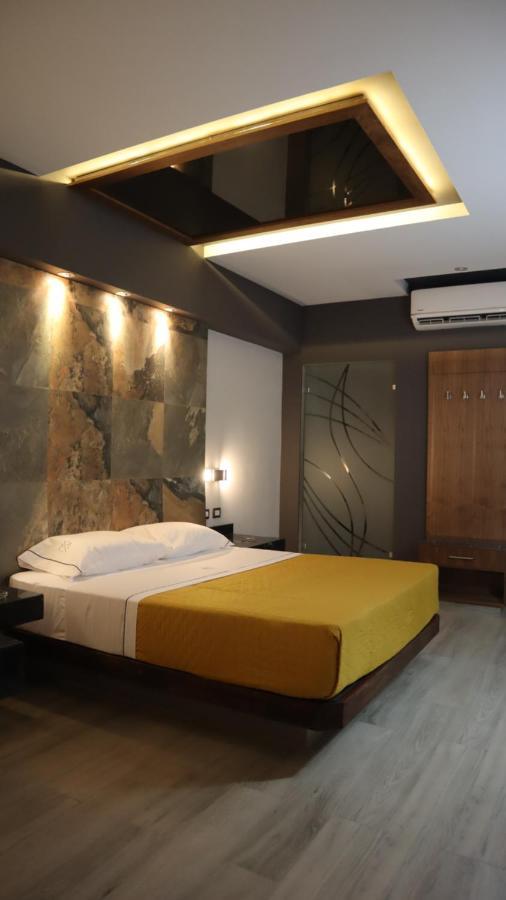 Hotel Myst. Monterrey Bagian luar foto